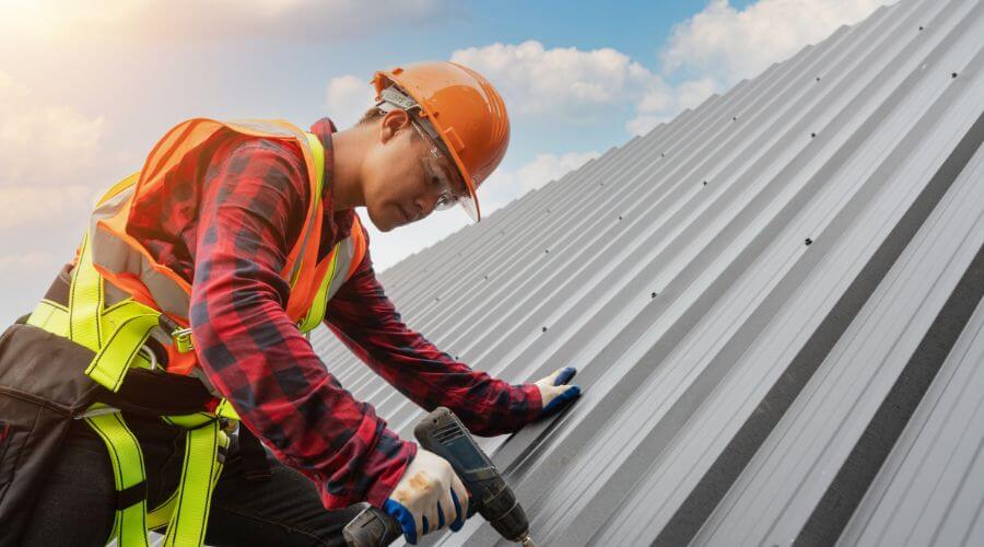 GAF certified roofer in Leonard, MI